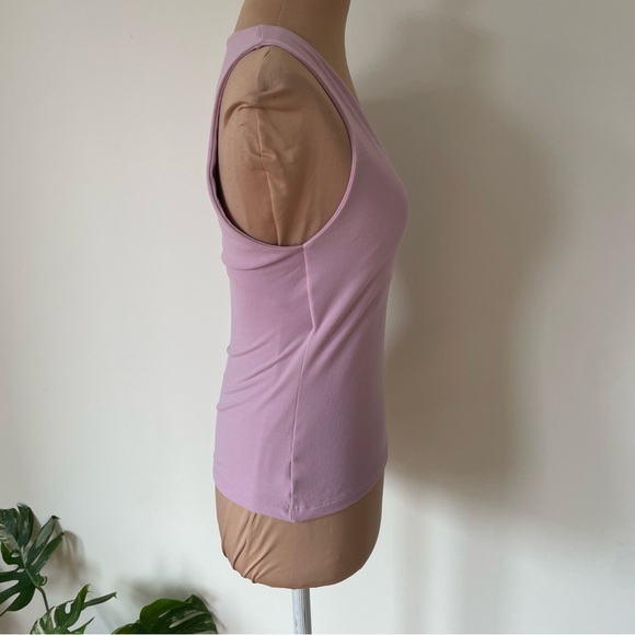 Susana Monaco Urban V-Neck Sleeveless Pink Lilac Vista Soft Tank Top EUC Size XS - Picture 2 of 7